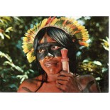 Brasil Nativo - Jovem índio da Tribo dos Txucahamei, com borduna, Parque Nacional do Xingu 16.452