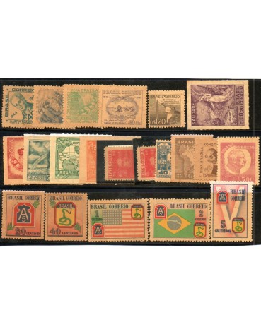 1945 Ano Completo Mint/Novos, somente selos, Incluindo 203 Fil "O" e 204 "M" horizontal 32.087 21 selos