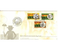 FDC217/81 DESENVOLVIMENTO AGRÍCOLA, MANCHAS ESCURAS 6796