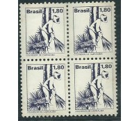R578 COLHEDOR DE CARNAÚBA 1979 - 11.644 NOVO COM GOMA