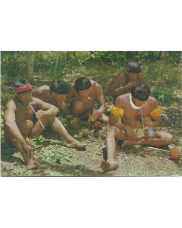 Índios Pajés do Xingu Fumando "Cigarros"  - Reserva do Xingu 12.229