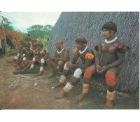 Índios Waurás em Descanso, após Uma Dança da Cerimônia do Kwarup - Reserva do Xingu 12.235