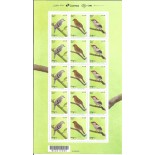 2017 - Folha com 15 selos aves - 17.115 escassa 1LP