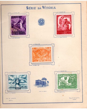 1945 Folhinha Filatélica FO-9 Série da Vitória Com capa e contracapa 17,5X21 com 7 folhas contendo o histórico em 7 idiomas , a capa contém alguns pontos de oxidação,porém os selos estão perfeitos 31.520