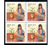 C3226 Quadra Upaep 2012 Mitos e lendas - Mandioca 36.078 Mint