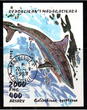 Madagascar 1998 Fauna Marinha Golfinho,novo com goma total 37.830