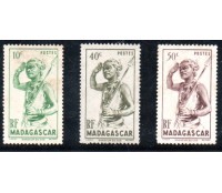 Madagascar (RF)1946 Novos 37.970 