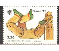 C1123 BONECO DE PAU 1979 NOVO 3290