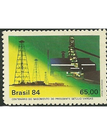 C1384  NASC. DE GETÚLIO VARGAS - PETRÓLEO - M