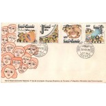 FDC009 -72 RARÍSSIMO - DESENVOLVIMENTO NACIONAL - MARCAS DE FERRUGEM NO VERSO 4570