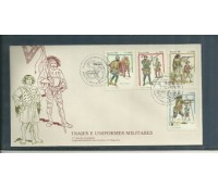 FDC374/1985 Uniformes Militares 631