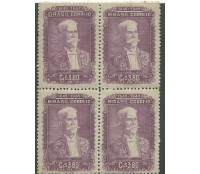 A074 1949 Centenário do Nascimento de Joaquim Aurélio Barreto Nabuco de Araújo Quadra nova com goma 8840
